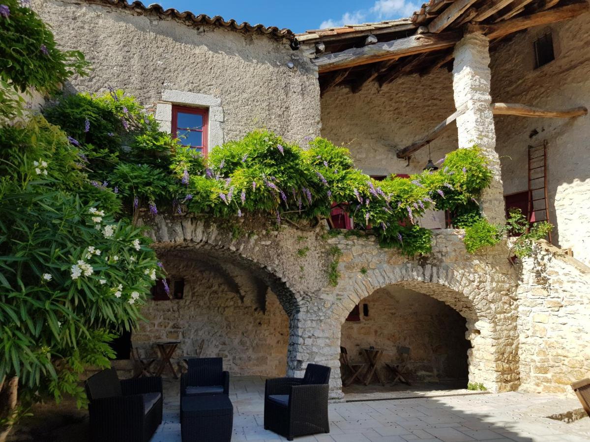 Bed and Breakfast Mas De Coulet Brissac Экстерьер фото